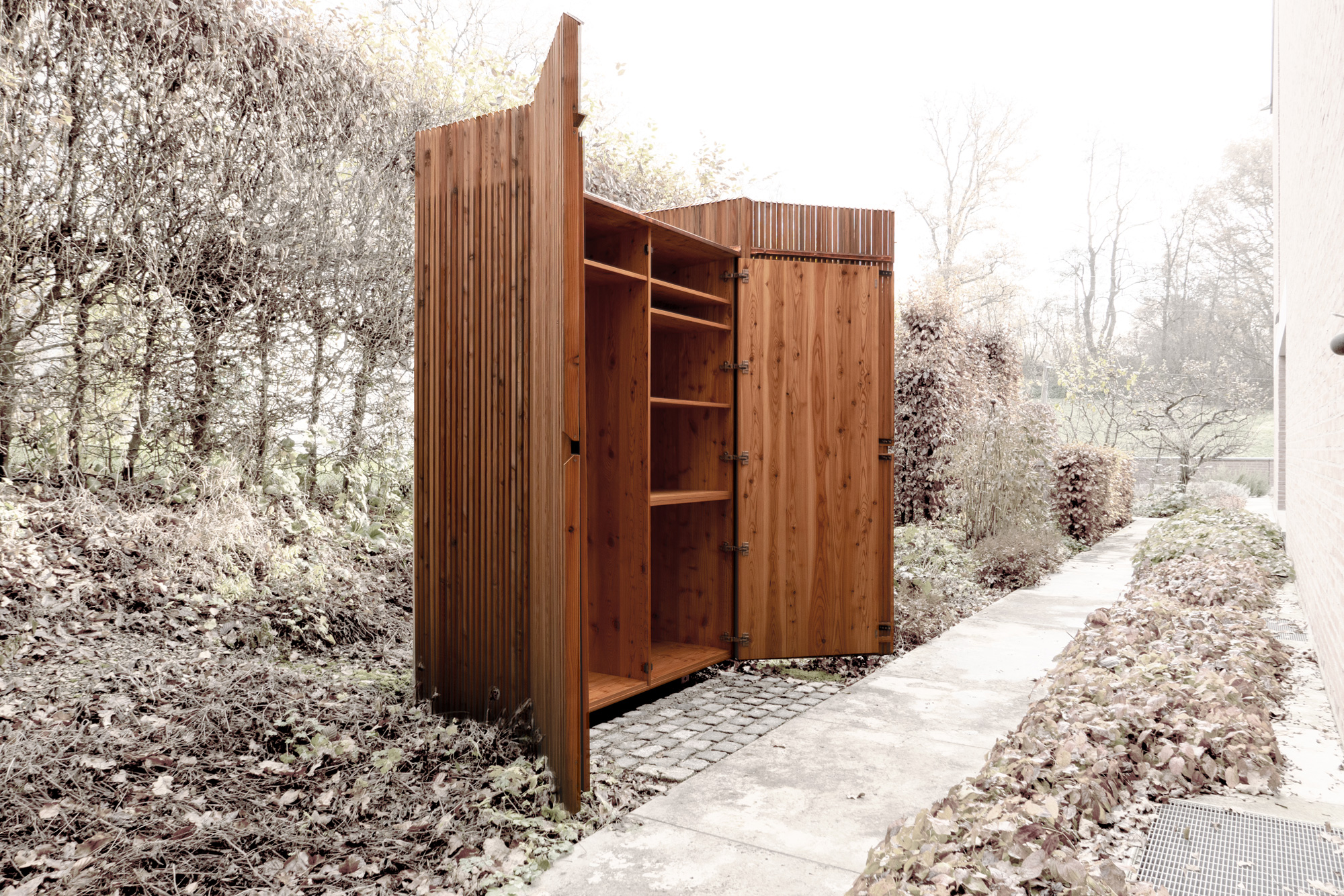 Gartenschrank Lärche - Atelier Ralf Erben - Bauwerke aus Holz